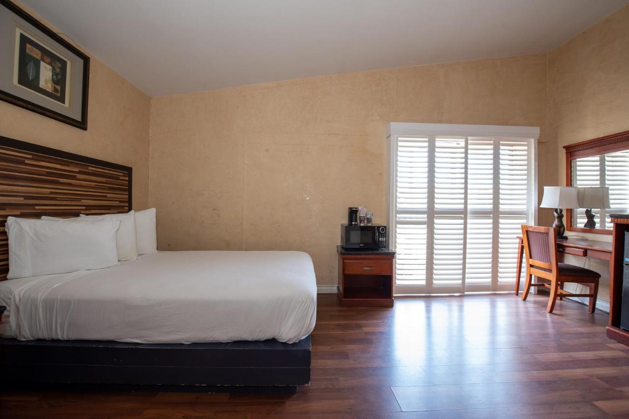 Hollywood Downtowner Inn Los Angeles Exterior foto